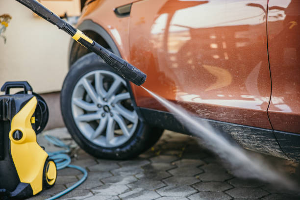 Best Roof Pressure Washing  in North Sarasota, FL