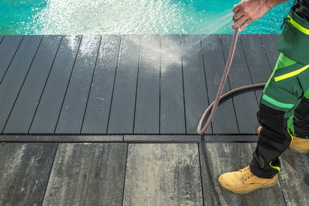 Best Pressure Washing Siding  in North Sarasota, FL