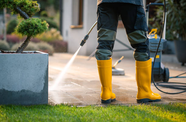 Best Affordable Pressure Washing  in North Sarasota, FL